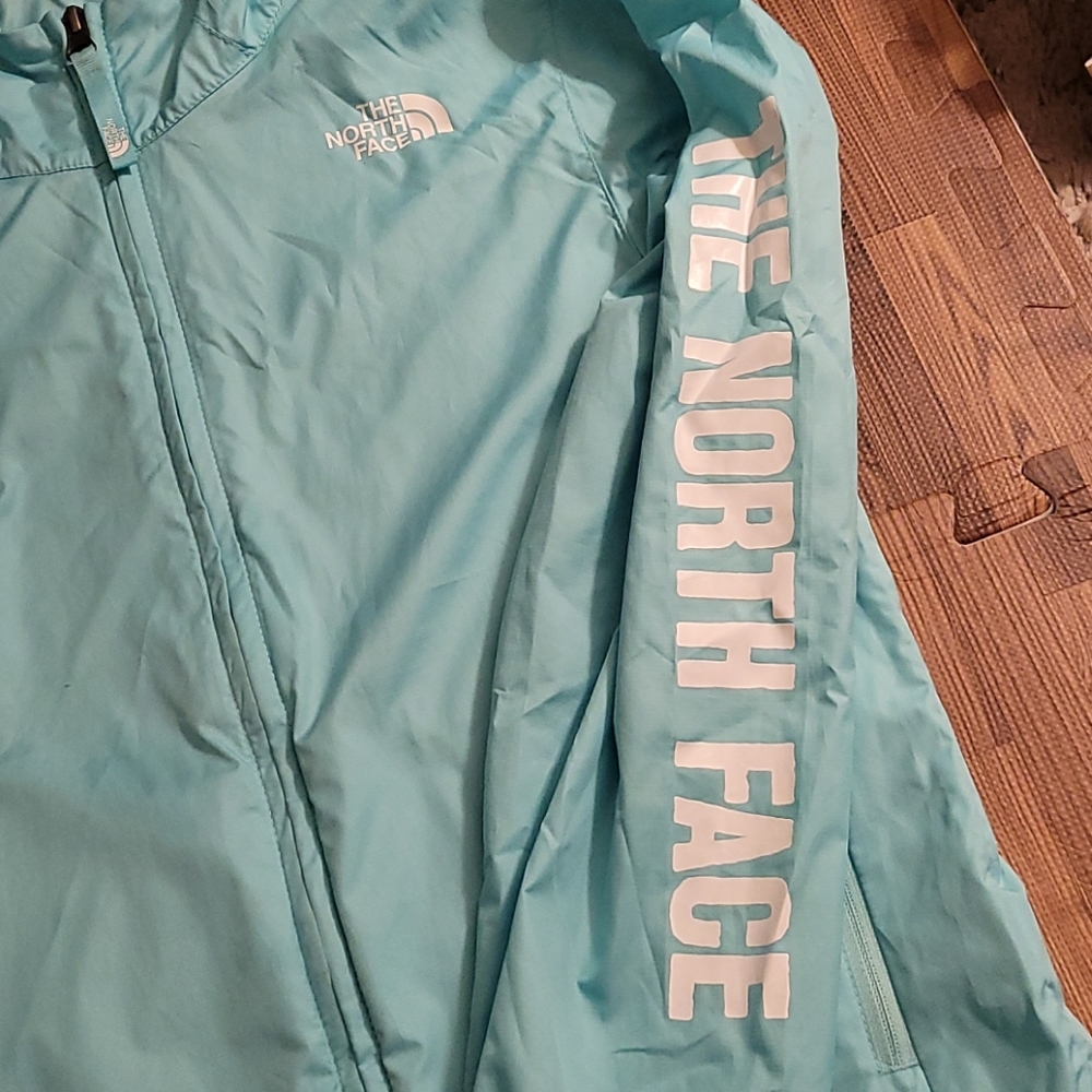 Girls Light weight Jacket. - Picture 3 of 7